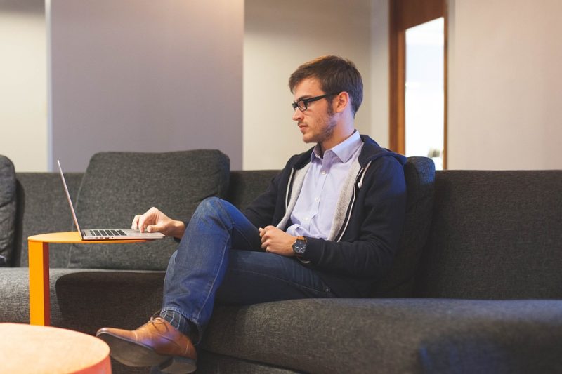 From Data to Decisions: How Business Analytics is Reshaping Industries From Data to Decisions: How Business Analytics is Reshaping Industries