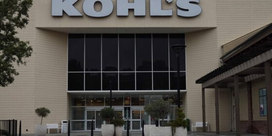 Kohl’s considers replacing headhunter that found the CEO it fired