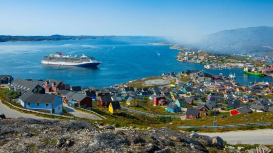 Carnival Cruise Line shares weather warning with passengers