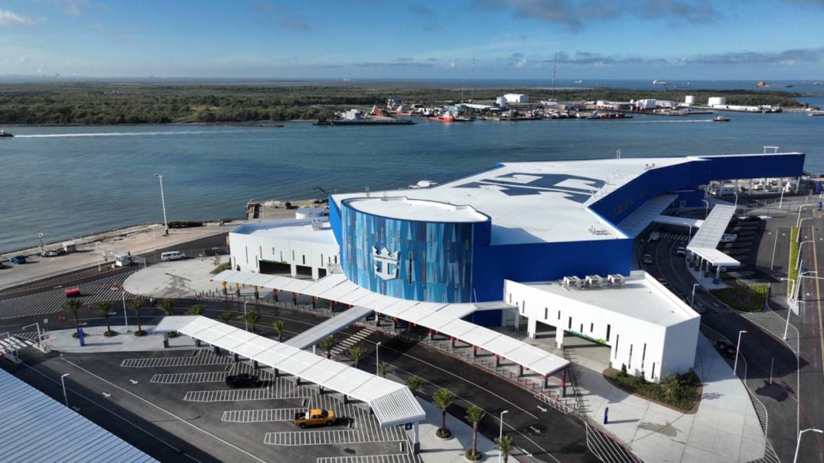 Disney Cruise Line quietly challenges Royal Caribbean, Carnival