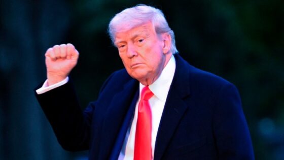 Donald Trump ‘not looking for deal’ as he threatens EU with 50% tariff