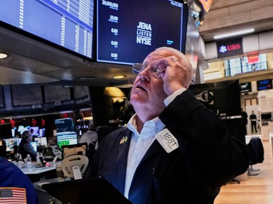 S&P 500, Nasdaq, Dow drop as US-China tensions heat up while PCE inflation cools