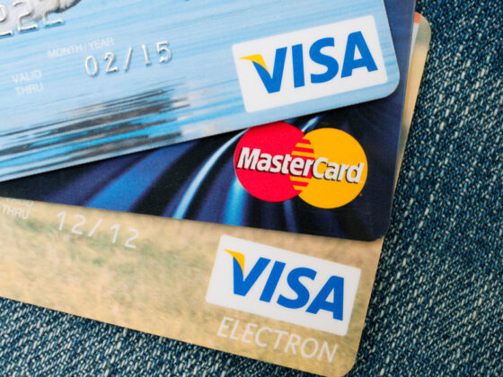 EU Renews Pressure on Visa, Mastercard Over Fee Practices