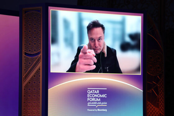 Elon Musk sends strong message to Tesla stock investors