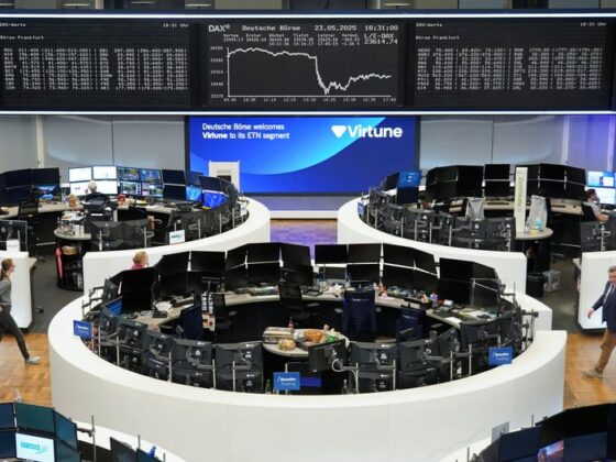 European stocks recover after Trump delays EU tariffs in hopes of deal