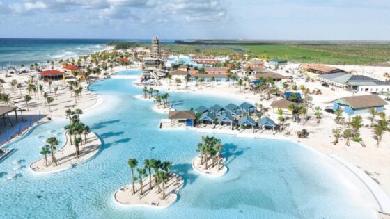 Forget Nassau, Royal Caribbean, Carnival find new island homes