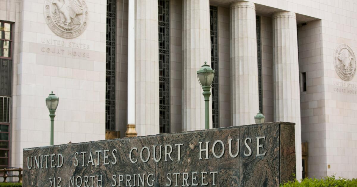 Landmark Los Angeles federal courthouse slated for quick sale by agency