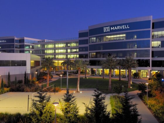 Marvell tried to ease a big investor concern, but the stock’s slump shows that doubts still linger