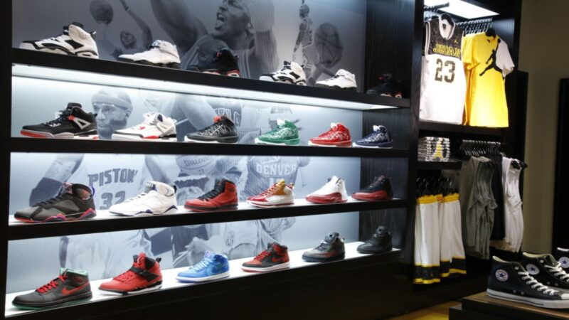 Nike delivers harsh news to employees amid major business shifts