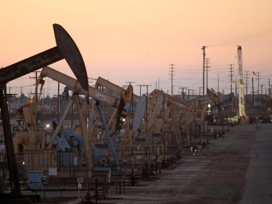 Oil on track for weekly loss amid potential output hike and US-Iran nuclear talks