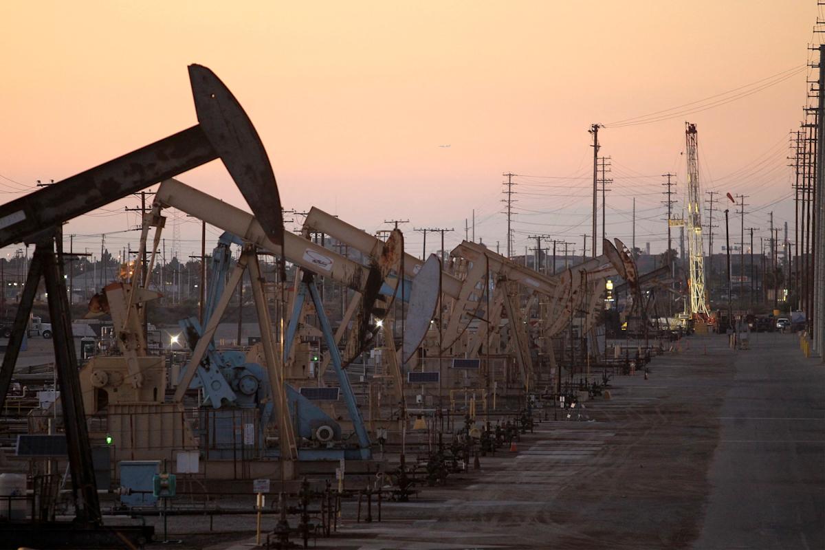 Oil on track for weekly loss amid potential output hike and US-Iran nuclear talks