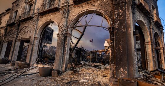 Palisades Village to reopen with Elyse Walker rebuilding flagship store