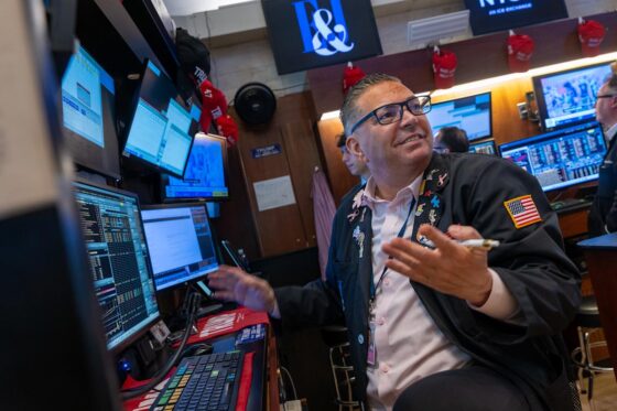 Stock market rally driven by ‘unwarranted optimism’ as tariff risk looms over  trillion rebound