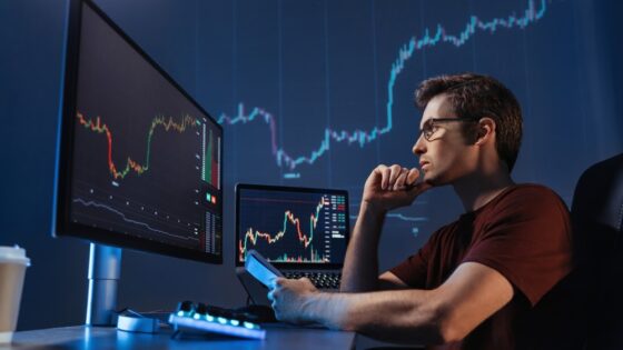 ‘The Money Is Meaningless At This Point,’ Says A 31-Year-Old Hedge Fund Professional Still Working 7 Days A Week