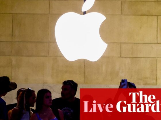 Trump ‘recommending’ 50% tariff on EU, and threatens Apple with 25% tariff – business live | Business