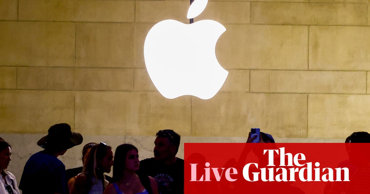 Trump ‘recommending’ 50% tariff on EU, and threatens Apple with 25% tariff – business live | Business