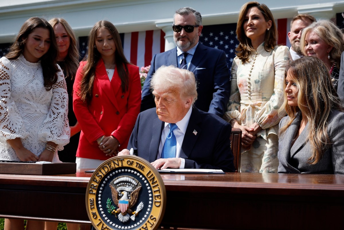 Why a new anti-revenge porn law has free speech experts alarmed 