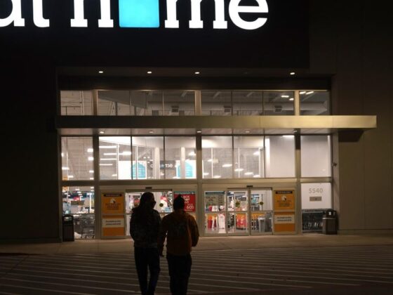 At Home closing eight California locations as it declares bankruptcy