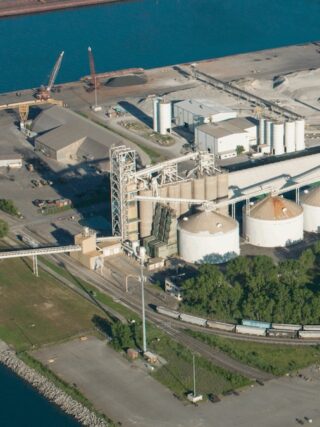 Indiana port taps Louis Dreyfus to restart grain terminal