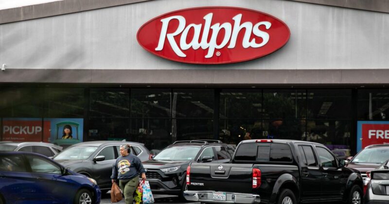 Ralphs parent company Kroger plans to close 60 locations