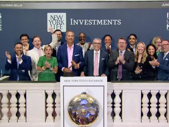 S&P 500, Nasdaq hit record closing highs amid trade deal hopes