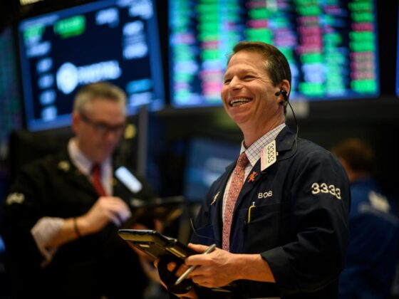 Soaring stock market nears second half of 2025 with lingering uncertainty