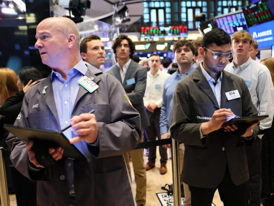 Stocks eye fresh highs as tax cuts advance in Senate while Trump balks at extending tariff deadline