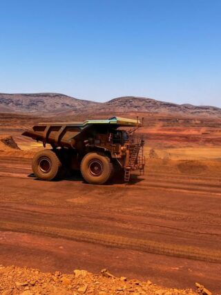 Trade risks to keep shrinking Australia's resources earnings, report says