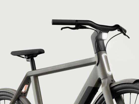 Veloretti just made one of the best e-bikes lighter and cheaper