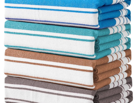 Walmart shoppers love this  4-pack of 'fluffy' and 'absorbent' beach towels that's on sale for just 