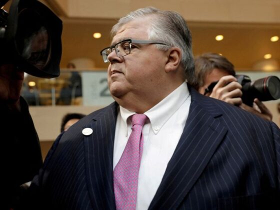 World economy faces ‘pivotal moment’, central bank body BIS says