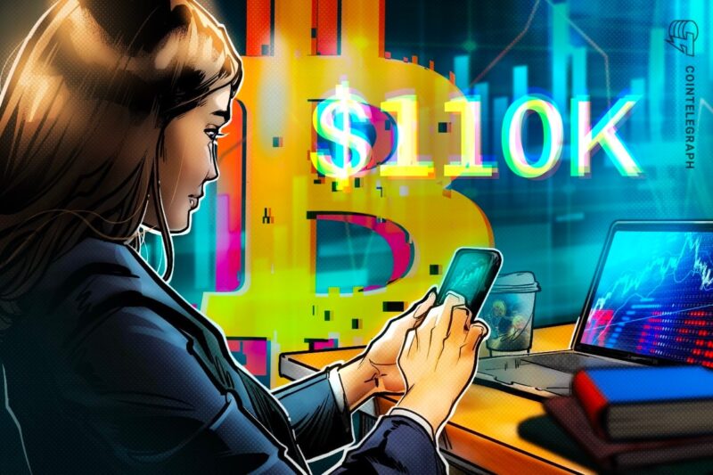 Bitcoin Faces Resistance as Bearish Divergences Emerge