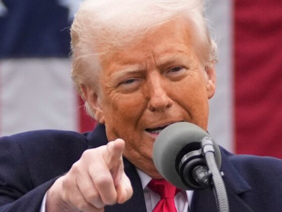 Trump plans to start notifying countries of U.S. tariffs up to 70%