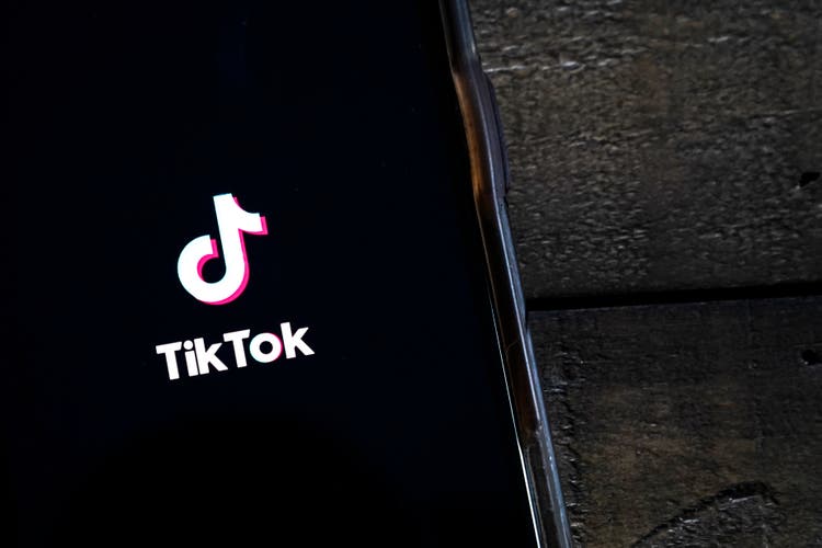 TikTok is said to prepare U.S.-specific app amid potential ownership change (BDNCE:Private)