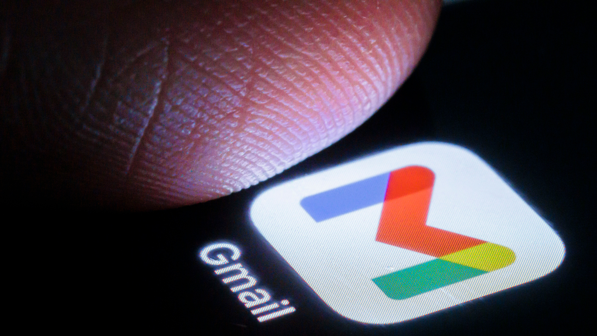 Google Gemini can be hijacked to display fake email summaries in phishing scams