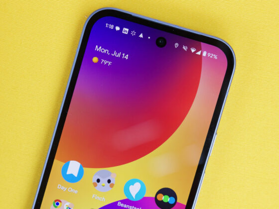 Android 16 QPR1 Beta 3 undoes Pixel’s boring At a Glance tweak