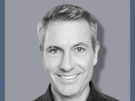 The CEO caught hugging his HR chief at a Coldplay show is being investigated by his tech unicorn