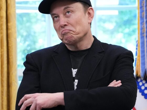Elon Musk wants more control of Tesla so activist investors can’t boot him—but not so much the board can’t fire him if he goes ‘crazy’