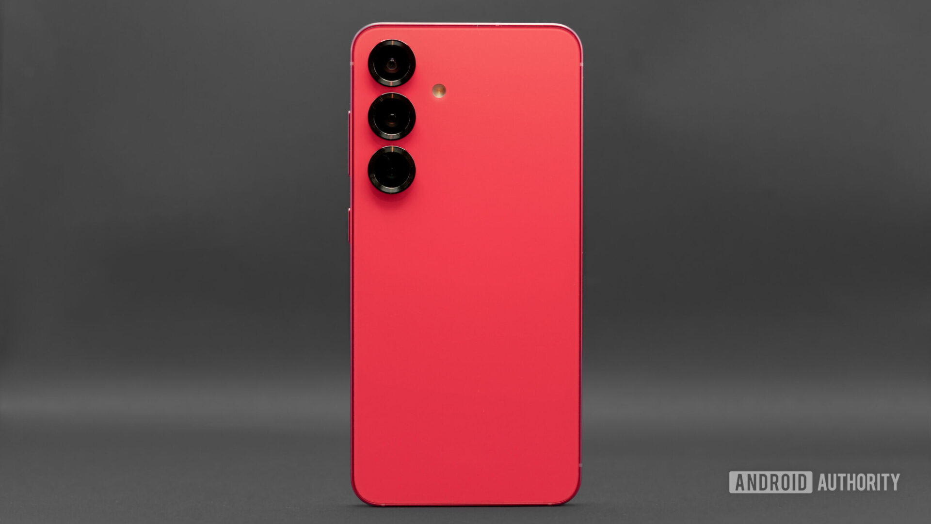 The Galaxy S26 Pro could be a game-changer for small phone fans