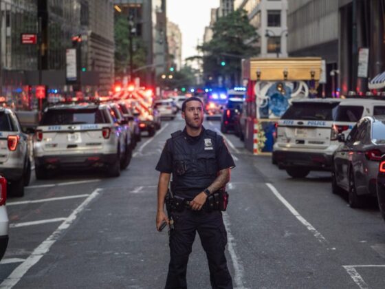 Mass shooting in central business district shakes Manhattan, leaves at least 4 dead