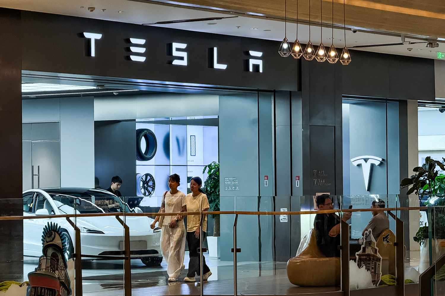 5 Things to Know Before the Stock Market Opens