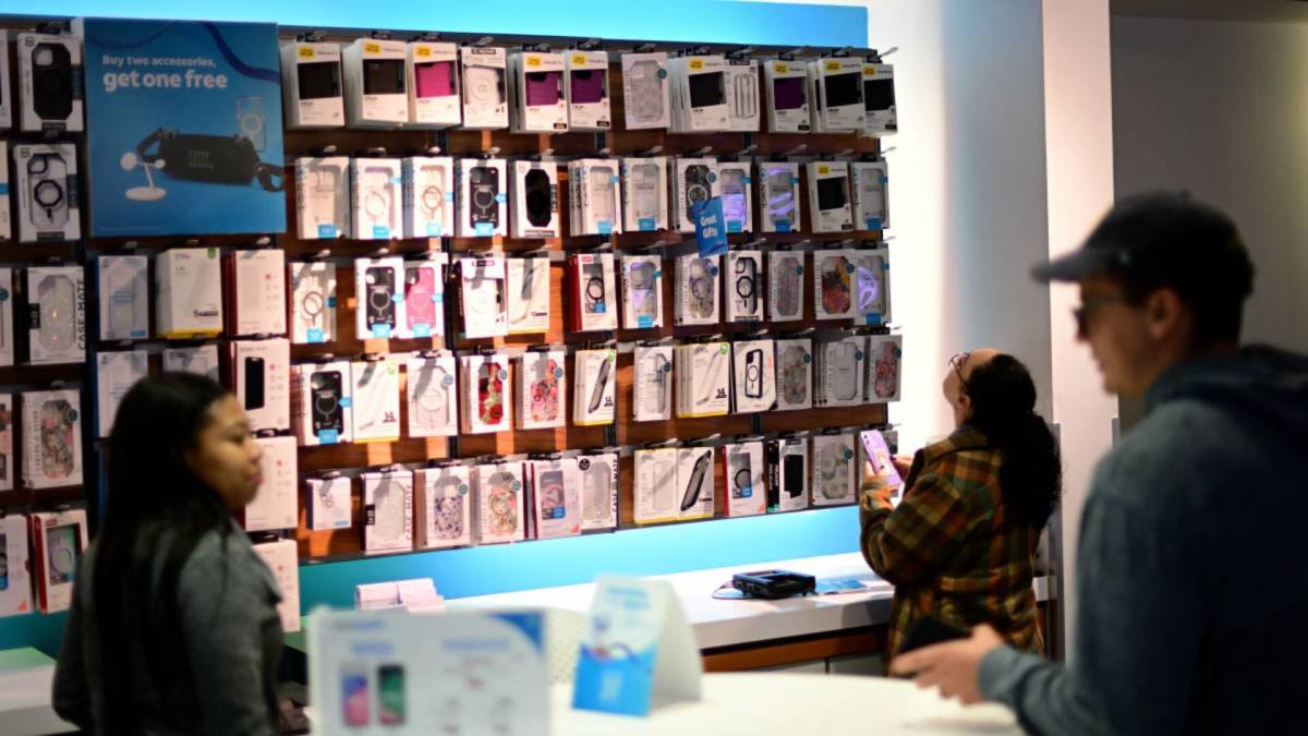 AT&T customers sound alarm on a frustrating problem