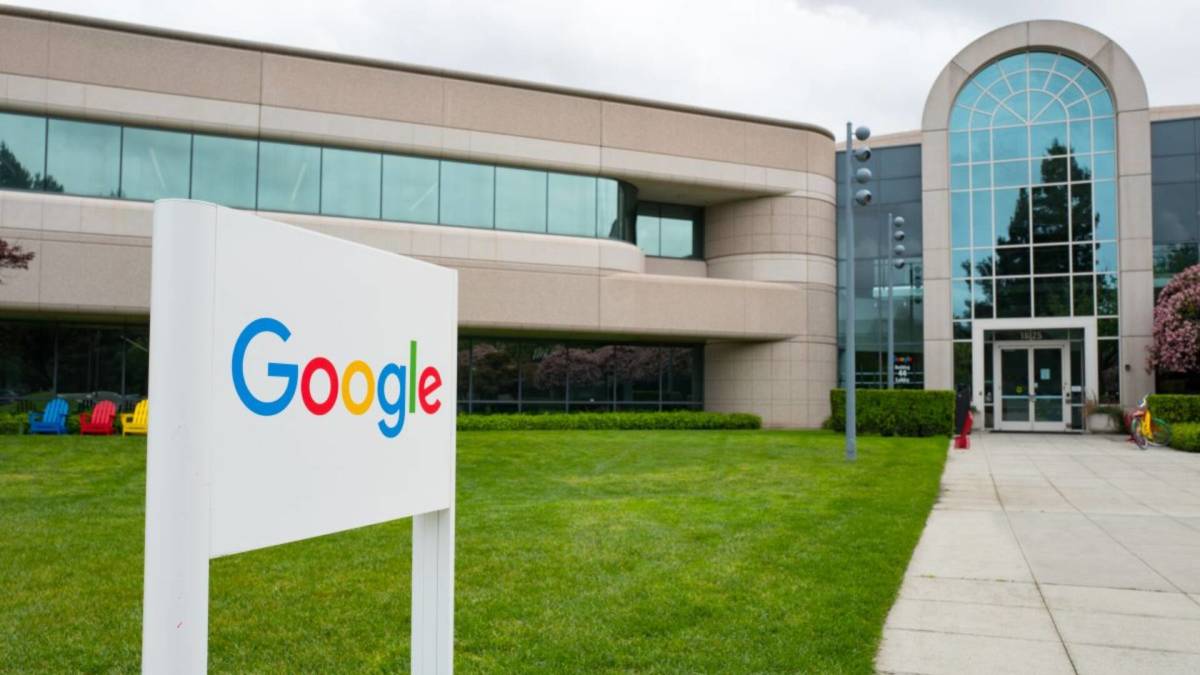 Alphabet's cloud margins expand despite higher AI investments