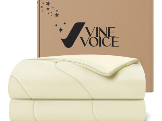 Amazon is selling a 'luxurious' 0 cooling blanket for just , and shoppers call it 'perfect for hot sleepers'
