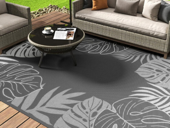 Amazon is selling an 'easy to clean'  outdoor rug for just  that shoppers call 'perfect for an outdoor patio'