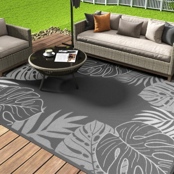 Amazon is selling an 'easy to clean'  outdoor rug for just  that shoppers call 'perfect for an outdoor patio'