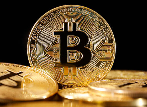 Analyst Reveals How BTC Will Reach ,000,000