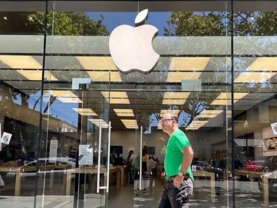 Apple Q3 earnings to give Wall Street better view of tariff impact, AI top of mind