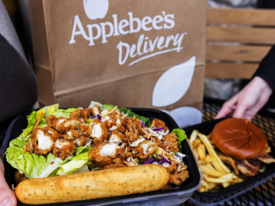 Applebee's, IHOP CEO sounds the alarm on customer behavior