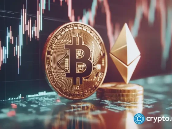 Are Bitcoin whales leaving while Ethereum gains?